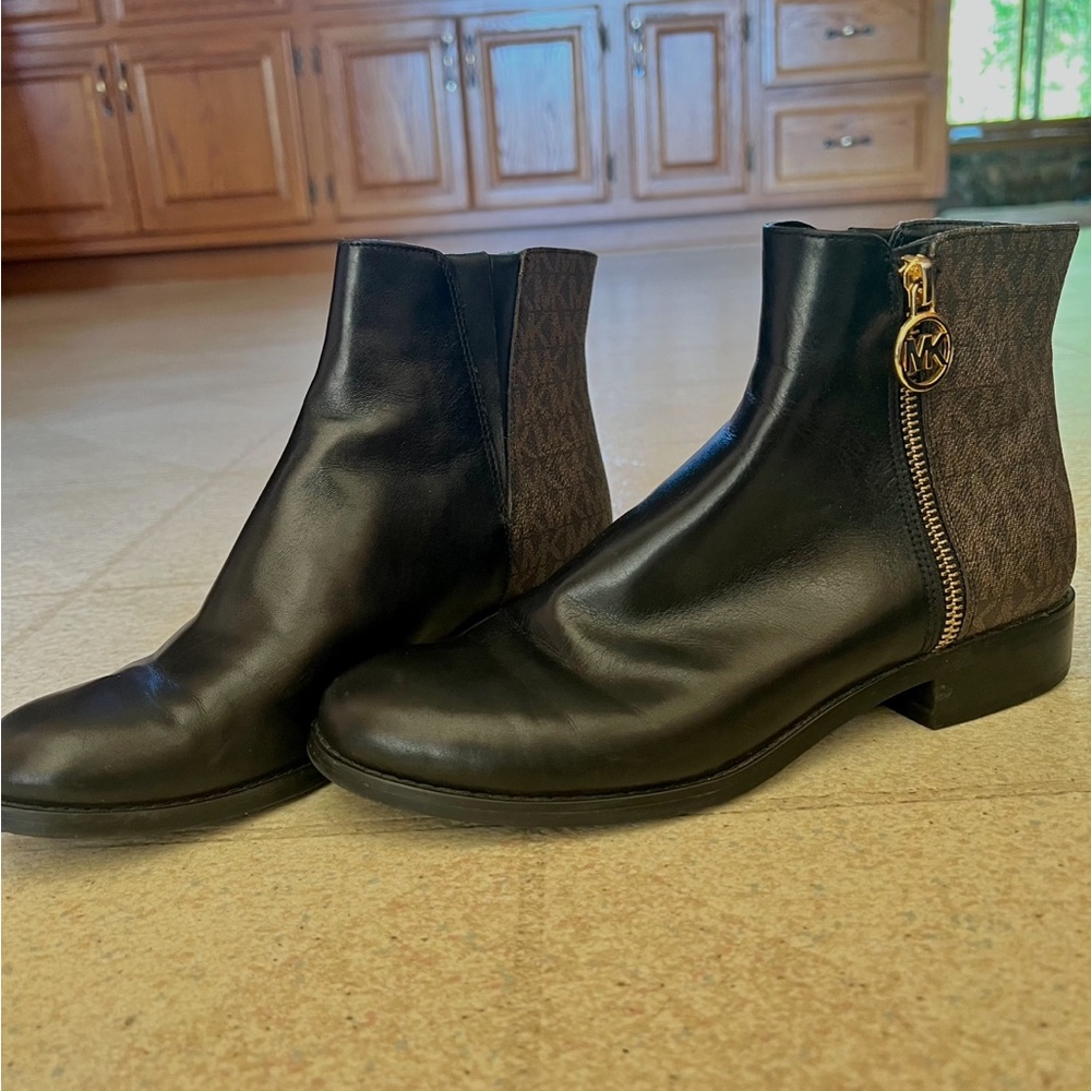 Michael Kors Black and Brown Ankle Booties
